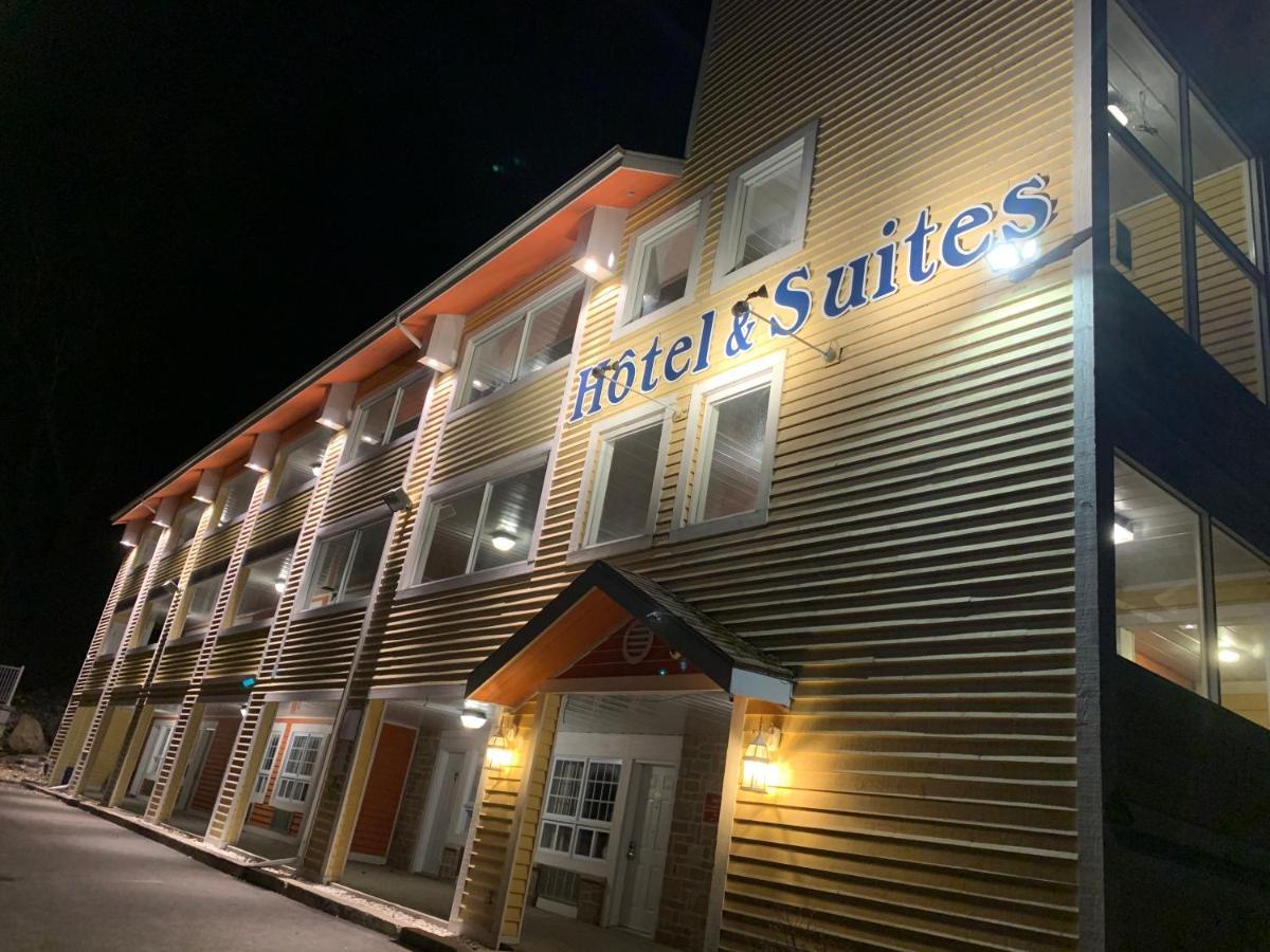Hotel And Suites Les Laurentides Saint-Sauveur Екстер'єр фото